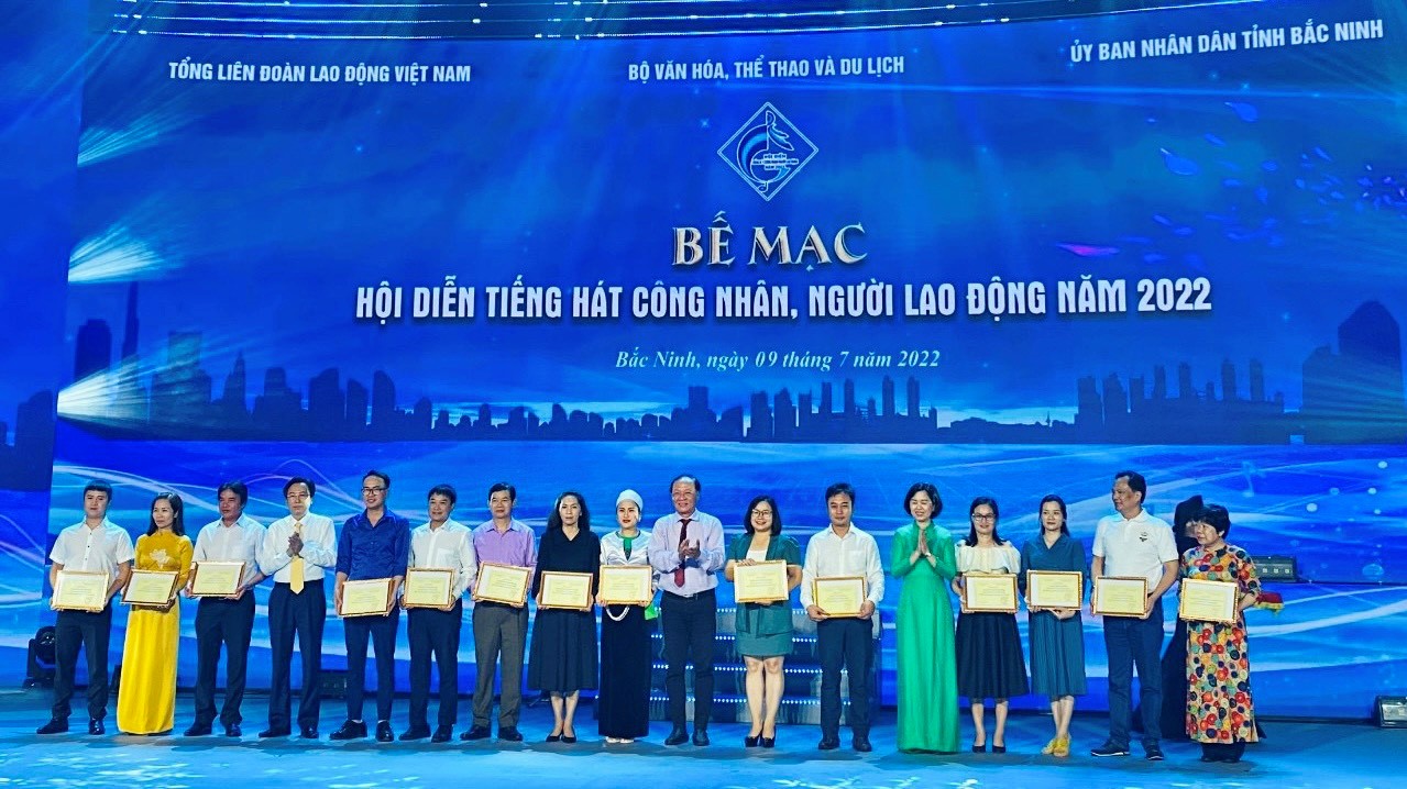Trung tâm Văn hóa tỉnh Ninh Bình tham gia  Hội diễn “Tiếng hát công nhân, người lao động năm 2022”