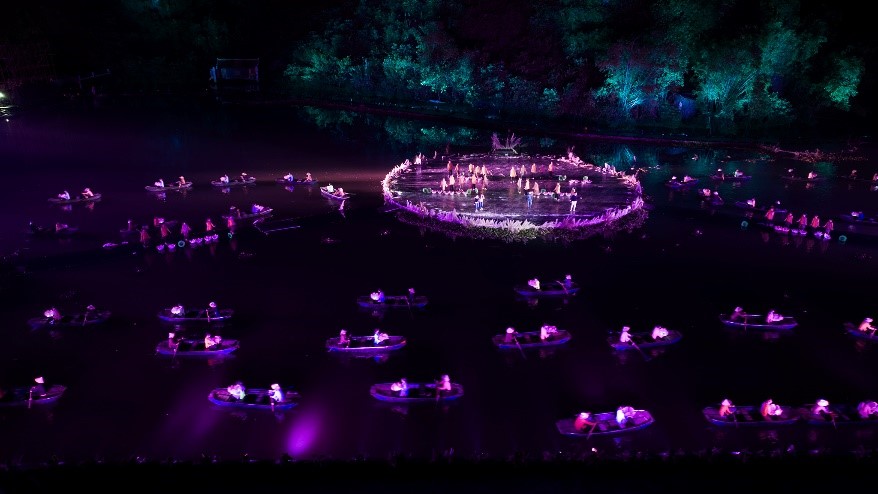Ấn tượng Đêm “Di sản văn hóa Nam Bộ - Hành trình tiếp nối' tại Festival Ninh Bình – Tràng An lần thứ II năm 2023