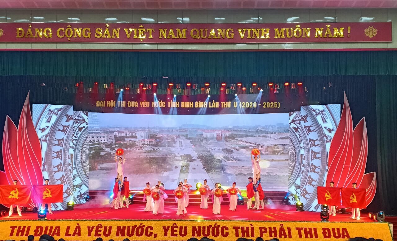 Chương trình nghệ thuật chào mừng Đại hội Thi đua yêu nước tỉnh Ninh Bình lần thứ V (2020 -2025)