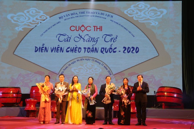 Nhà hát Chèo Ninh Bình xuất sắc đạt thành tích cao trong Cuộc thi Tài năng Trẻ diễn viên Chèo toàn quốc năm 2020.