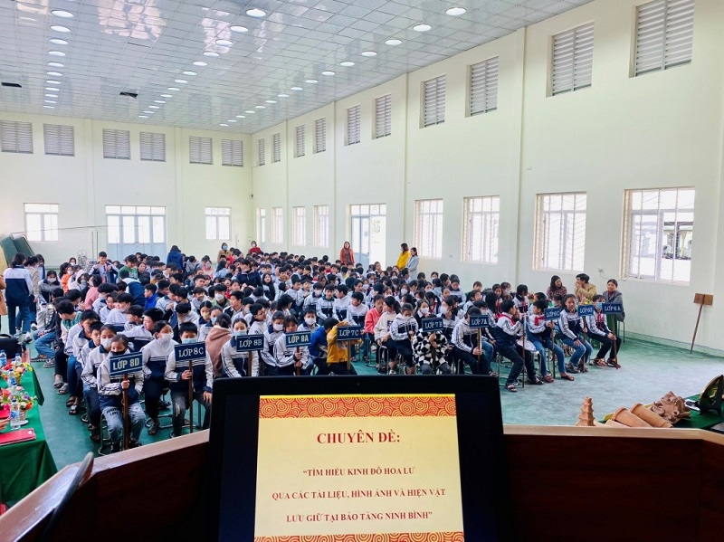 Bảo tàng Ninh Bình với chương trình  “Đưa hiện vật bảo tàng tới trường học” tại huyện Hoa Lư
